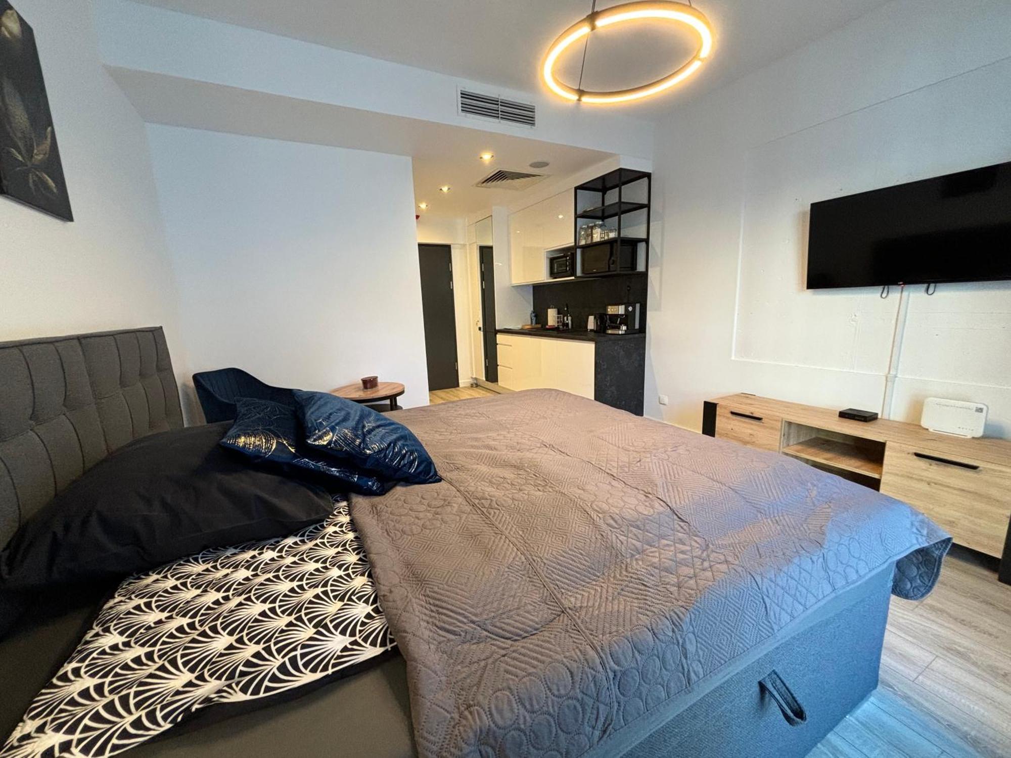 Totu Today-Plac Wolnosci 6 Apartamenty, Faktura Vat, Self Check-In Poznaň Exteriér fotografie